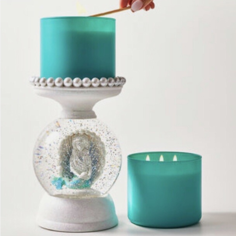 NWT Bath & Body Works Mermaid Globe 3-Wick Candle Holder Pearls Pedestal Glitter